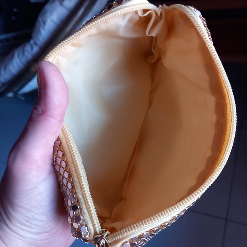 Small gold purse bag new with zipper