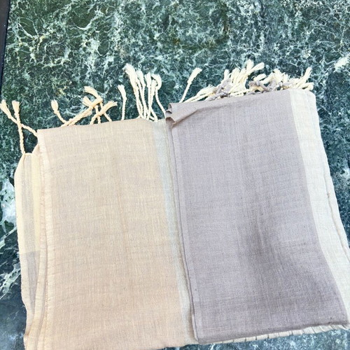Tablecloth 1.85 m cotton and silk, sand colors