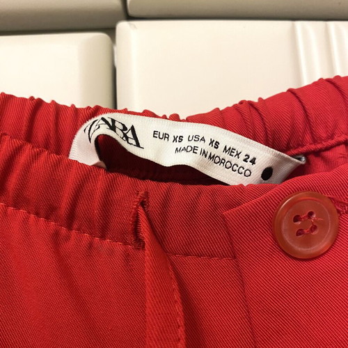 Zara red fabric pants like new, size XS