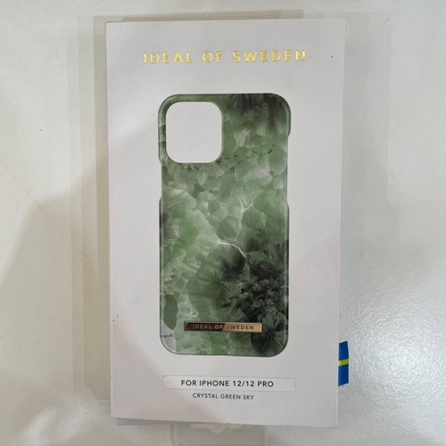 iPhone 12/12Pro case Ideal of Sweden like new