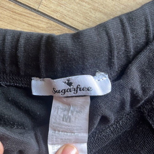 SugarFree shorts and top like new, size M