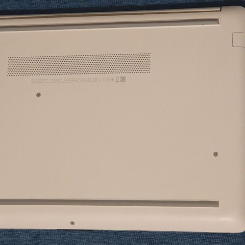 HP 15-db1019nv laptop Ryzen 5, 16GB RAM, 250GB Samsung SSD, Full HD