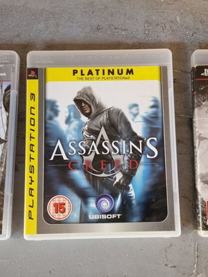 PlayStation 3 games pack of 3 used, good condition and functional