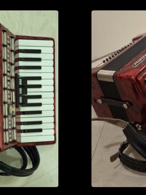 Weltmeister Red Accordion 40 Bass Like New