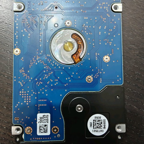 Hitachi 640GB 2.5" SATA hard drive used for laptop