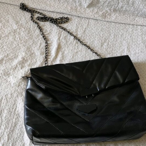 Shoulder bag black like new with spacious interior