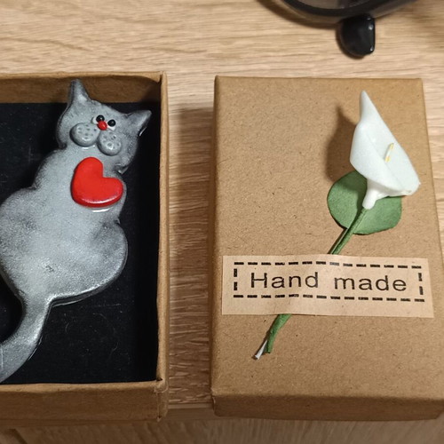 Handmade Cat Brooch with Red Heart, New