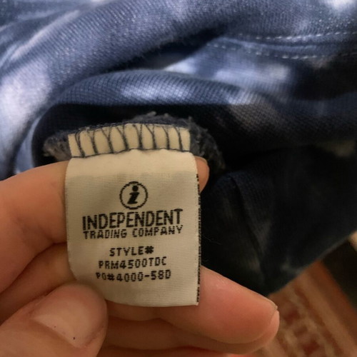 Fast House sweatshirt like new, blue, with hood