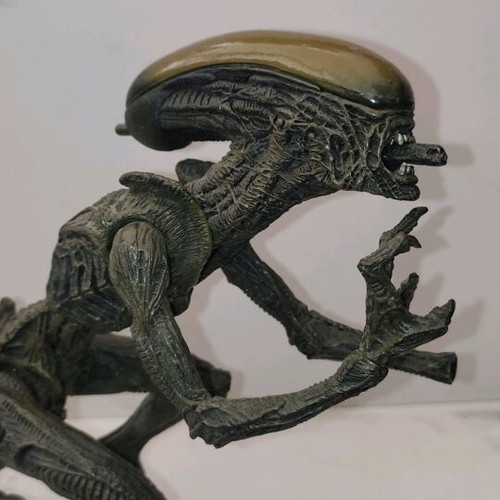 Mcfarlane Toys Alien 3 Dog Alien Xenomorph Movie Maniacs 6 figure used