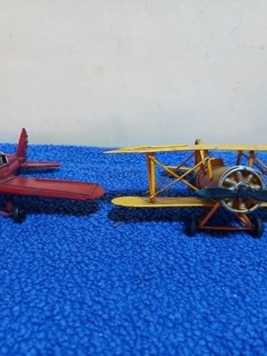 Metal Airplanes used, set of 2