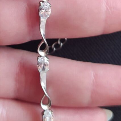 Silver bracelet 925 grade like new