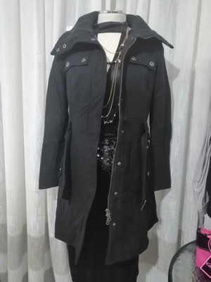 Zara Basic Medium coat used, black