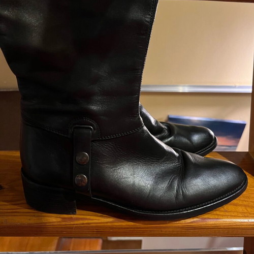 Women's boots like new, natural leather, black, size 39