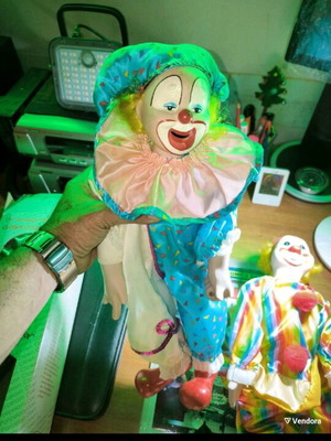 Σπάνια συλεκτική κούκλα από πορσελάνη Clown The Heritage MINT Collection 1989 καινούρια με βάση