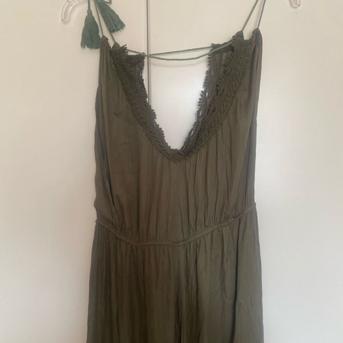 Maxi dress used with slit and V neckline size M