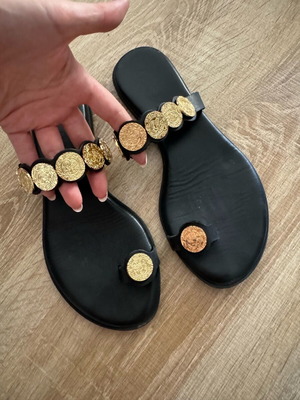 Komis&Komis slippers used, leather with gold accessories, size 38