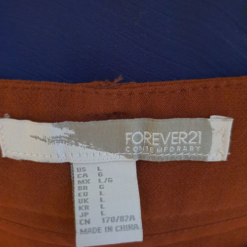 Shorts red-brown size L like new