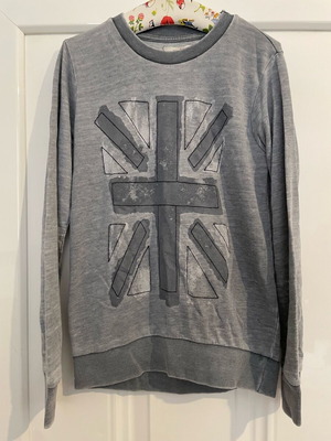 Zara Boys grey sweatshirt with Union Jack applique used, age 7-8