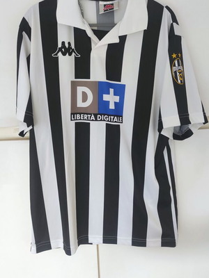 Juventus 1998-99 Kappa jersey, size XL