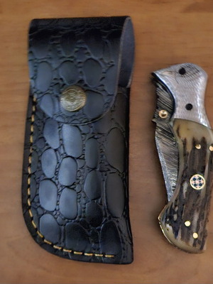 Collectible Limited Edition High Quality Handmade Liner Lock Damascus Folding Knive