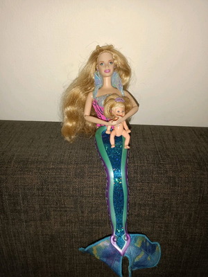 Barbie Magical Mermaid Mattel 2000 with Krissy like new, functional