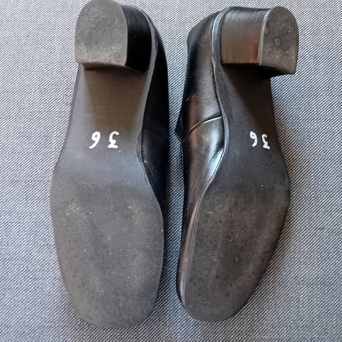 Leather handmade dance performance shoes with strap size 36 like new, black