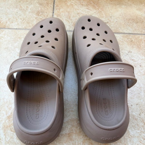 Crocs Classic Crush women's clogs beige like new, size 39