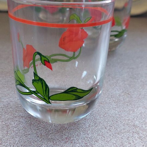 Wine glasses like new, set of 6 pieces