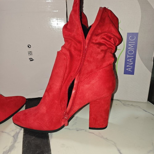Red boots with heel size 39 new sweat fabric