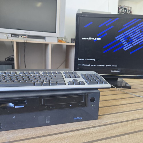 IBM Netvista desktop with Intel Pentium 4 processor