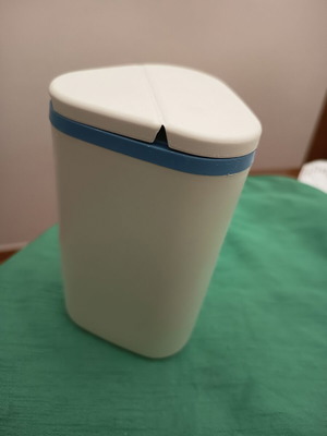 Vintage Tupperware τρίγωνο δοχείο τυριού μοντέλο 1630