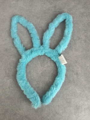Children's hair accessory with lights used