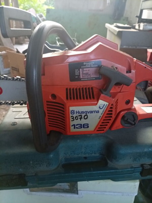 Husqvarna 136 αλυσοπρίονο σαν καινούργιο, 36 cc, 2,2 hp