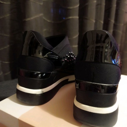 Renato Garini black athletic shoes like new, size 39
