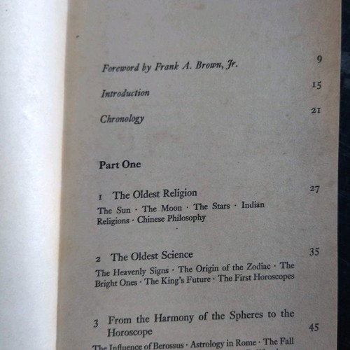 The Cosmic Clocks used book in Greek
