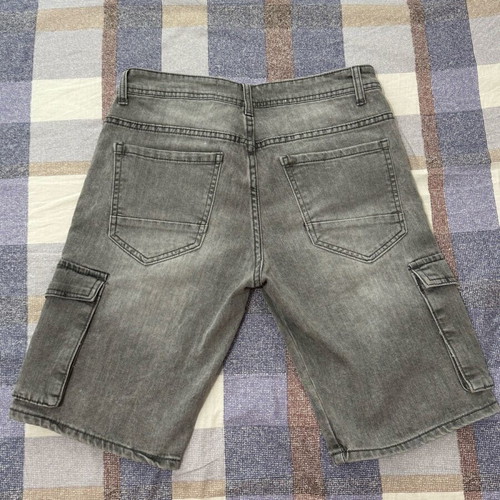 Men's gray denim bermuda shorts size 30 like new