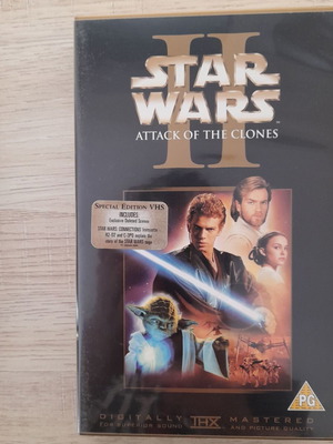 Star Wars The Phantom Menace / Attack of the Clones VHS like new, set of two