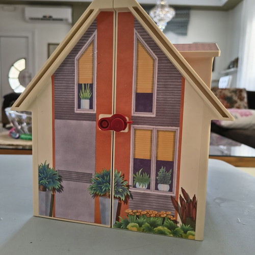 Playmobil modern house toy