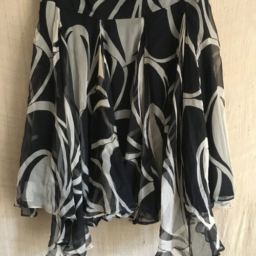 Zara vintage fairy skirt 100% silk, size L