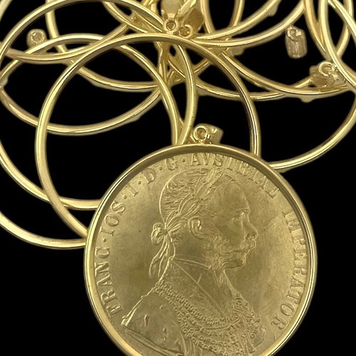 Austrian Doubla Pentoliro New with 925 Silver Gilded Wreath