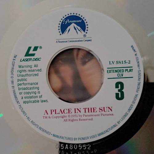 A Place in the Sun LaserDisc like new, drama