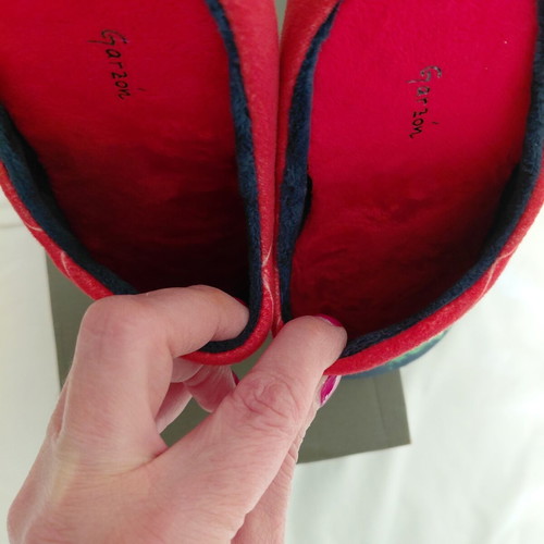 Garzon Kids slippers new, size 33, blue, memory foam