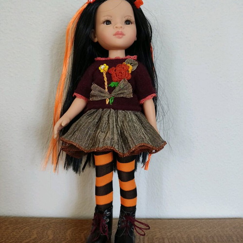 Paola Reina Liu doll new, never played with
