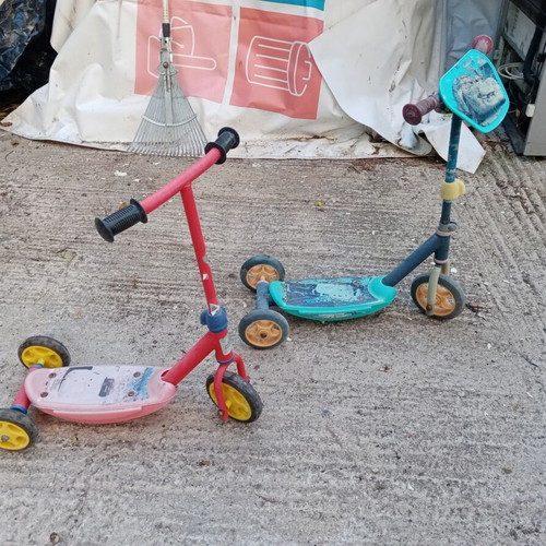 Children's scooters used, set of 2