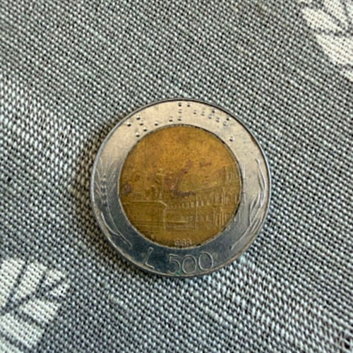 Collectible Italy 500 Lire coin