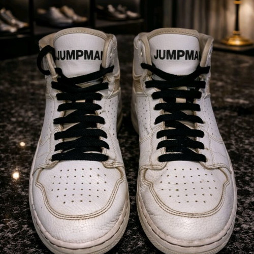 Nike Jordan Jumpman sports shoes like new, size 40.5, black and white