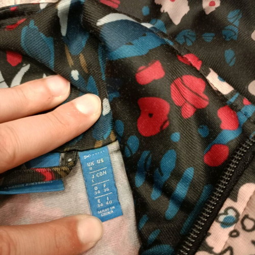 Adidas Firebird jacket used with Passinho print