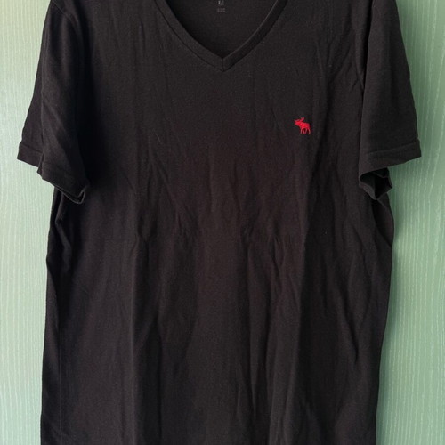 Abercrombie men's t-shirt used, short sleeve, size medium, black