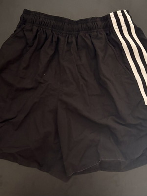 Adidas shorts like new, size Small