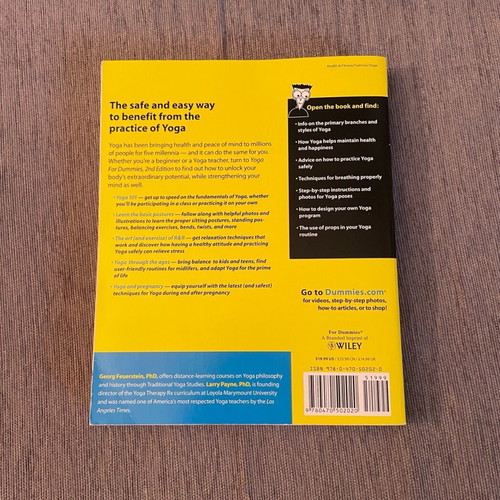 Book Yoga for dummies like new, English